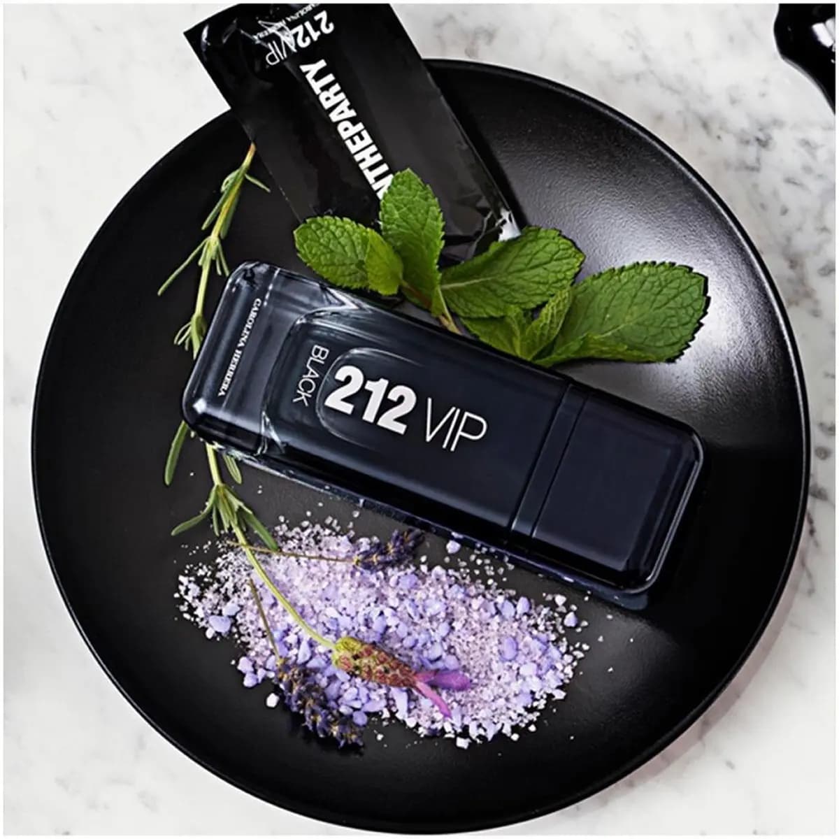 Carolina Herrera 212 VIP Black EDP 100 ml Perfume para Hombre