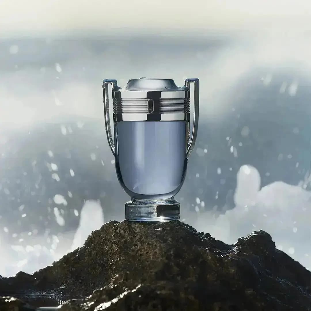 Rabanne Invictus EDT 100 ml Perfume para Hombre Fresco y Amaderado