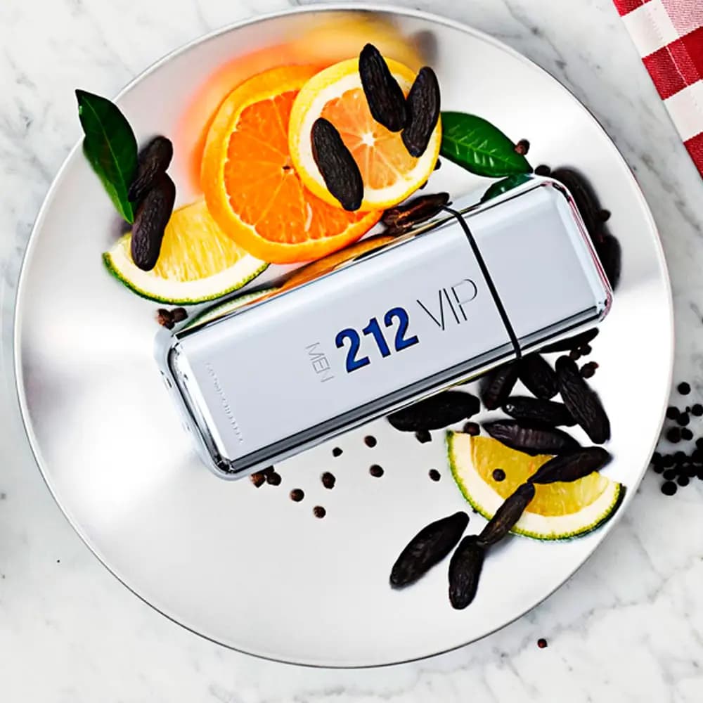 Carolina Herrera 212 VIP Men EDT 100 ml Perfume para Hombre